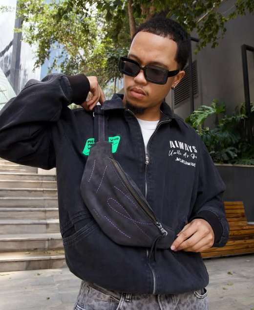 Tora Moonbag