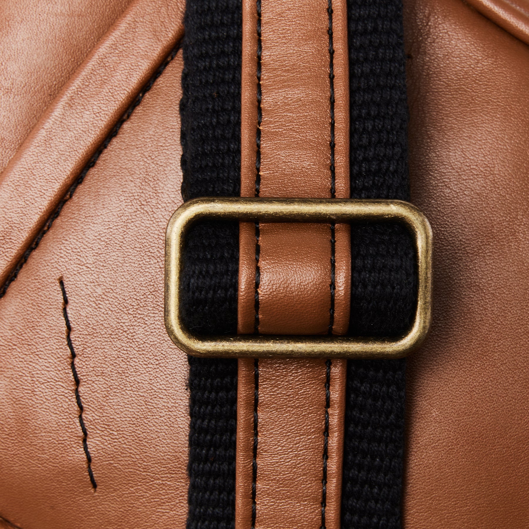 Kito Crossbody